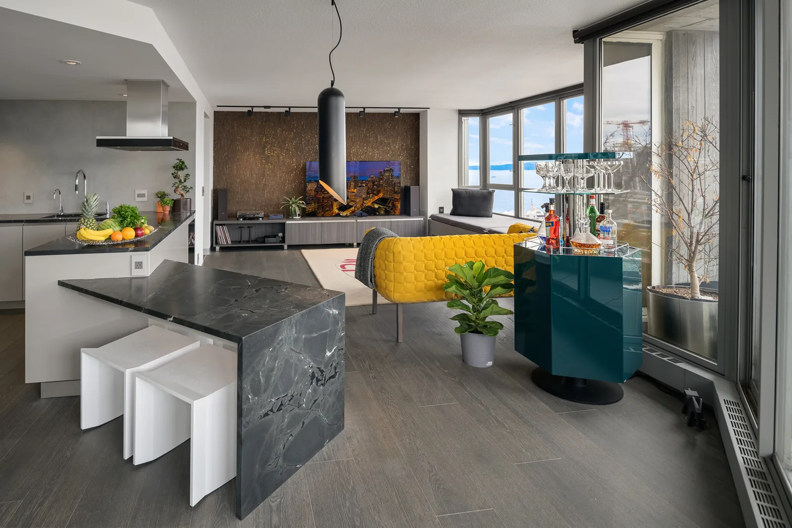 Open-plan living, dining and kitchen