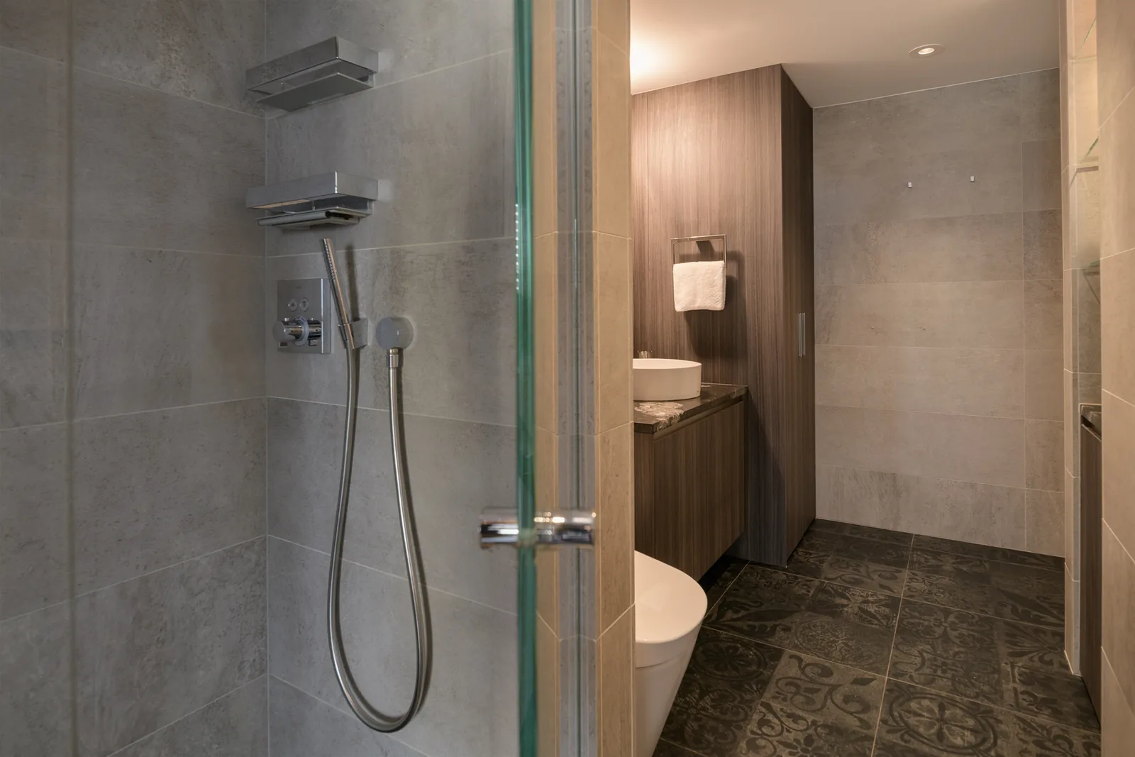 Walk-in shower